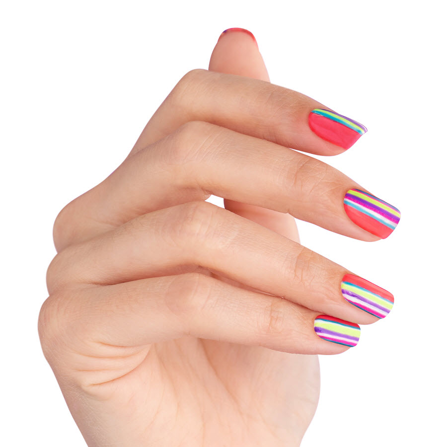 ch-easy-summer-nail-looks